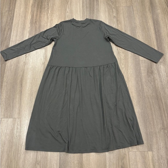 SOLD - NWT Eileen Fisher Size Small Dress Fine Jersey Shirred Maxi Sleeves Gray… - Picture 11 of 16